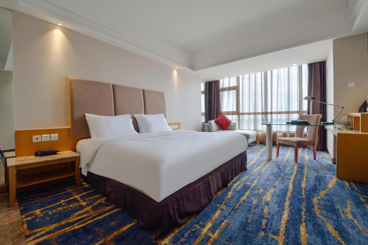 Bayshore Hotel Dalian Buitenkant foto