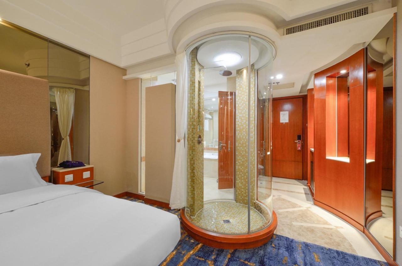 Bayshore Hotel Dalian Buitenkant foto