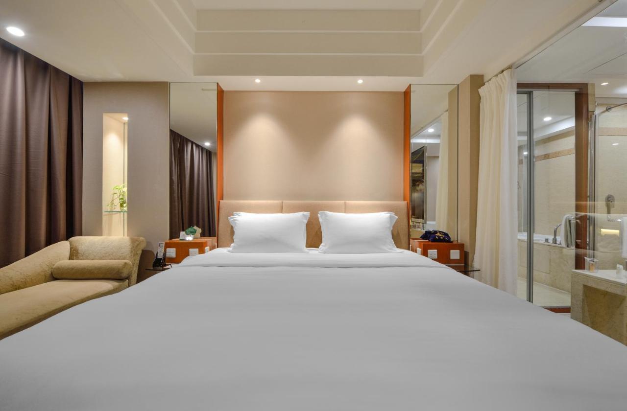 Bayshore Hotel Dalian Buitenkant foto