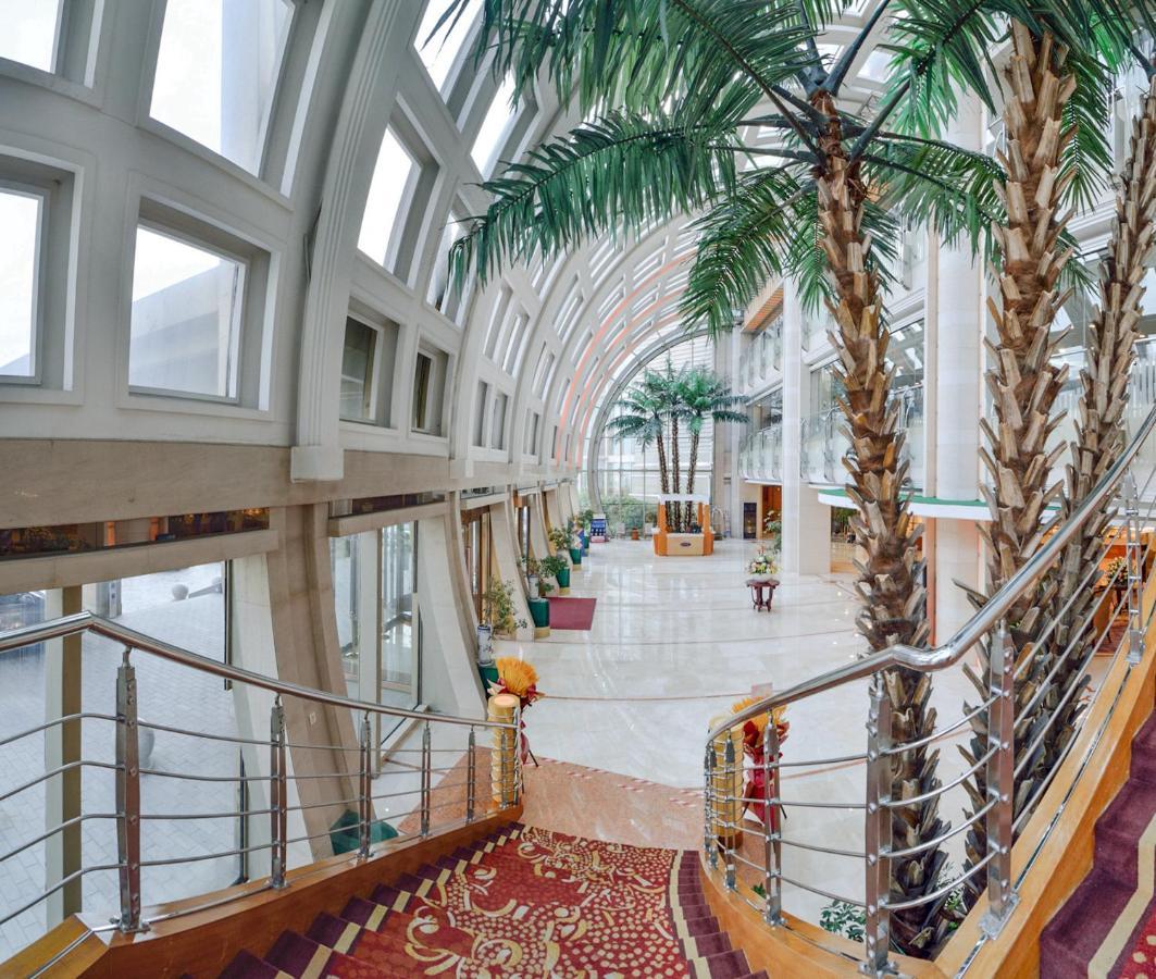 Bayshore Hotel Dalian Buitenkant foto